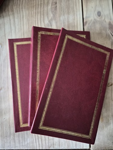 Red vintage flip photo - 3,
